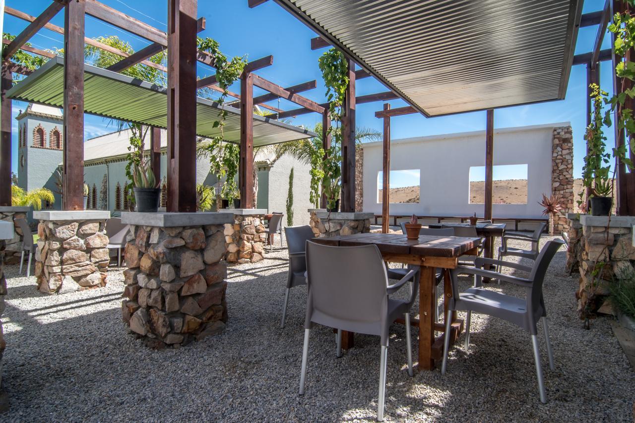 Letsatsi Lodge Vanrhynsdorp Buitenkant foto