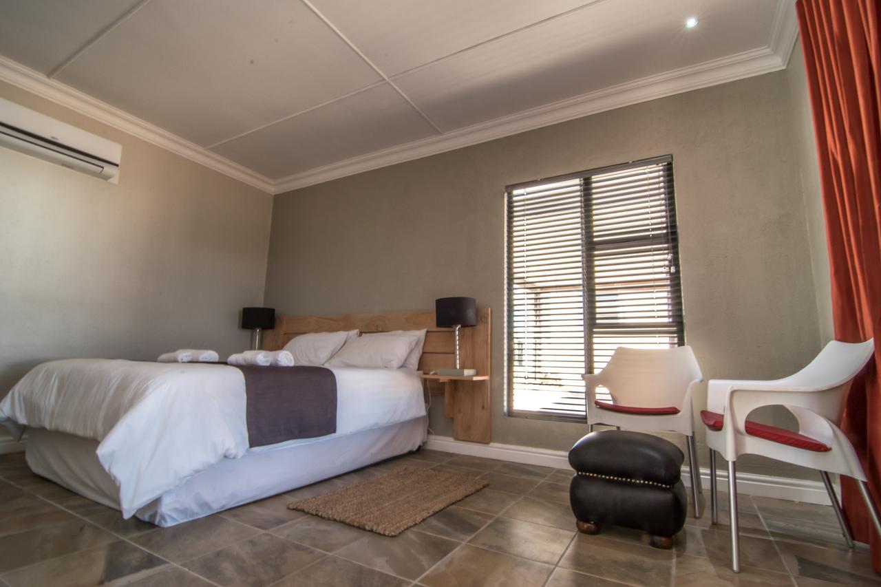 Letsatsi Lodge Vanrhynsdorp Kamer foto
