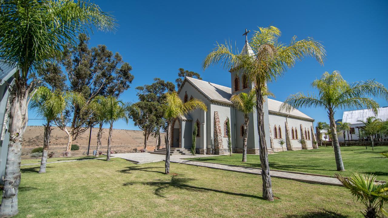 Letsatsi Lodge Vanrhynsdorp Buitenkant foto
